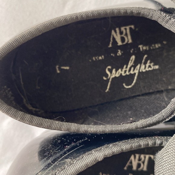 ABT Spotlights Ballet Tap Shoes Child  Size 7 - Picture 3 of 10